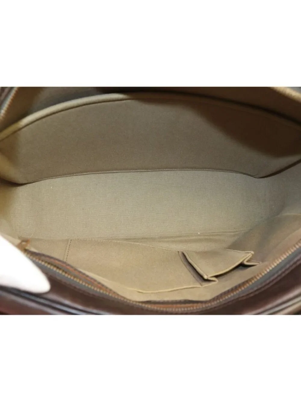 Louis Vuitton Utah Acoma Leather Business Bag